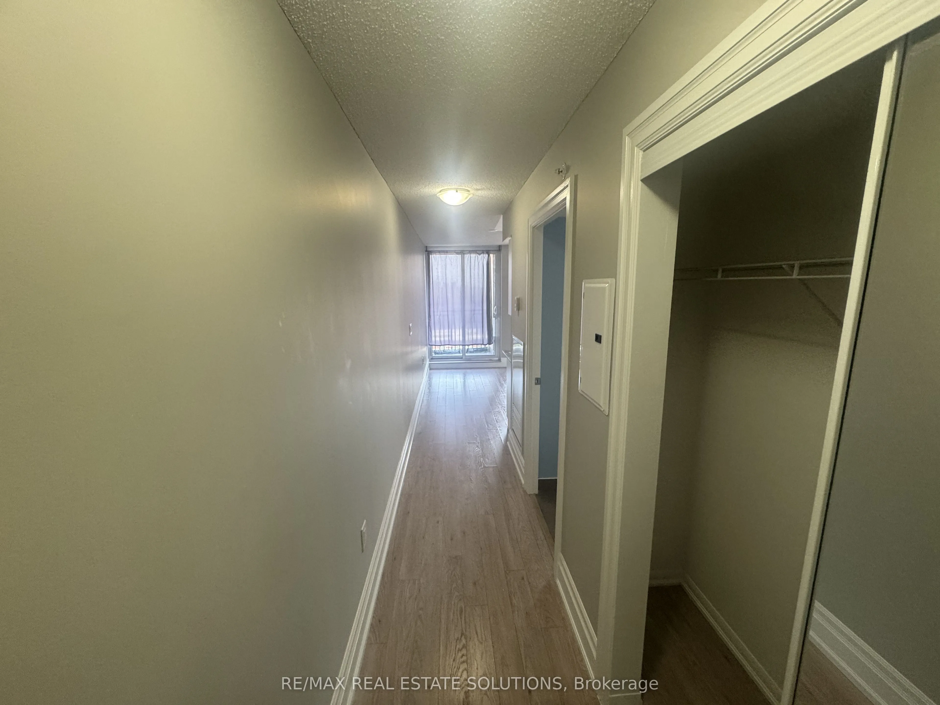 800 Lawrence Avenue W, #516