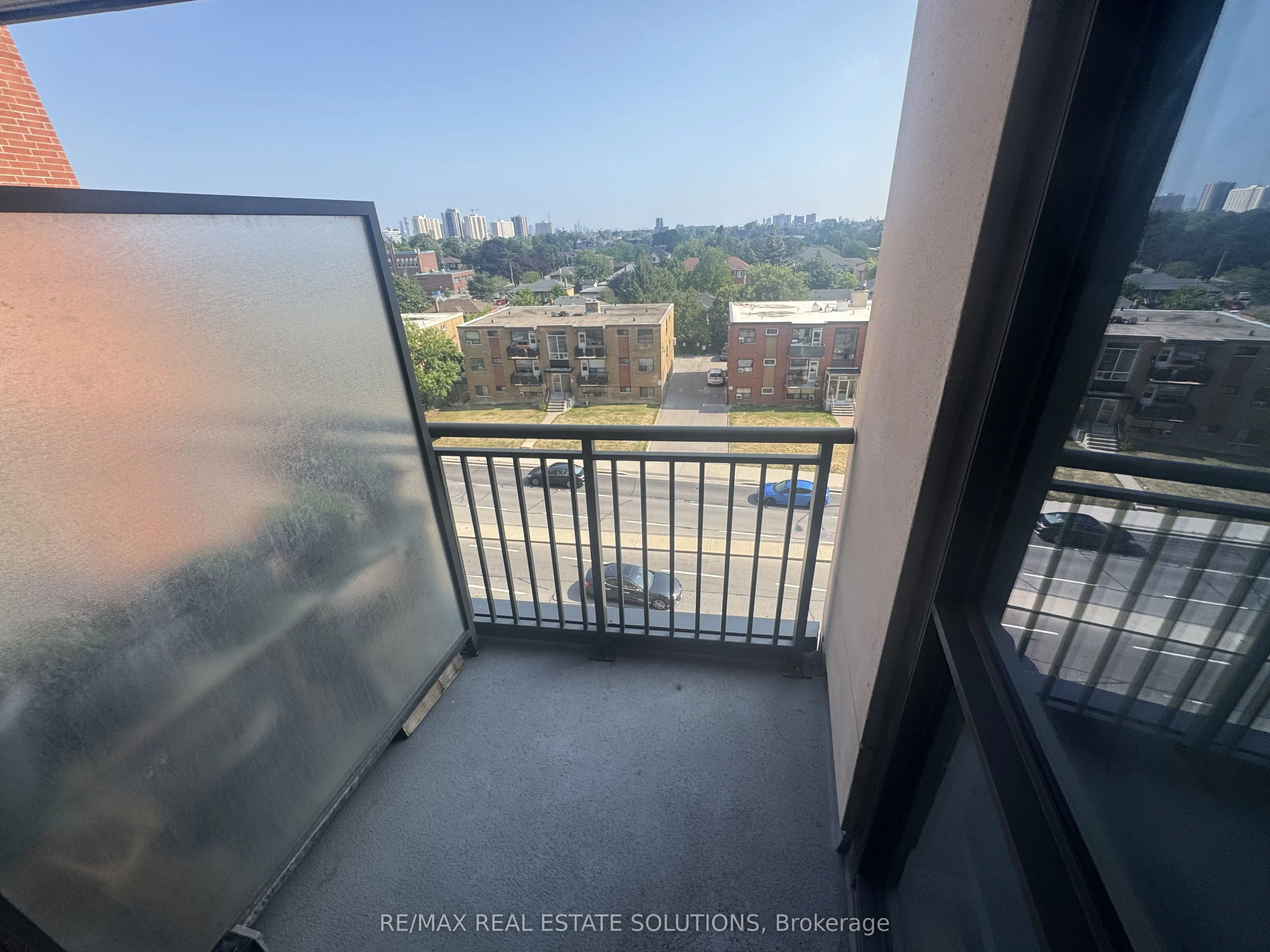 800 Lawrence Avenue W, #516