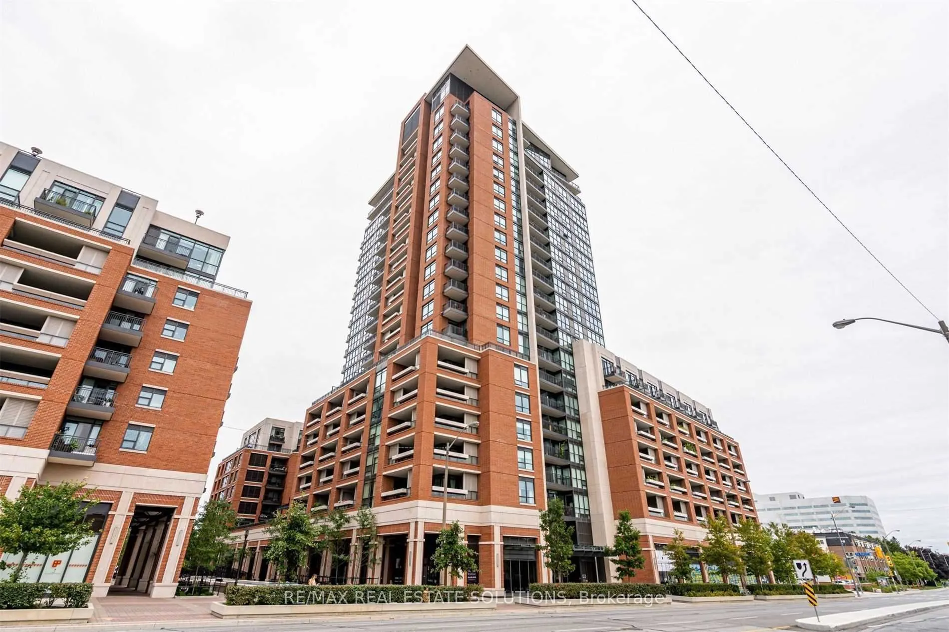 800 Lawrence Avenue W, #516