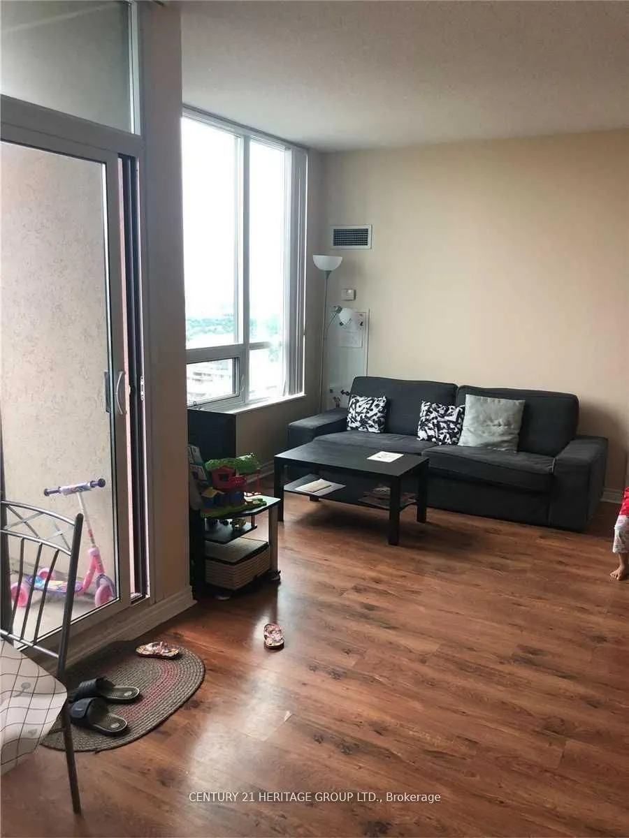 208 Enfield Place, #3510