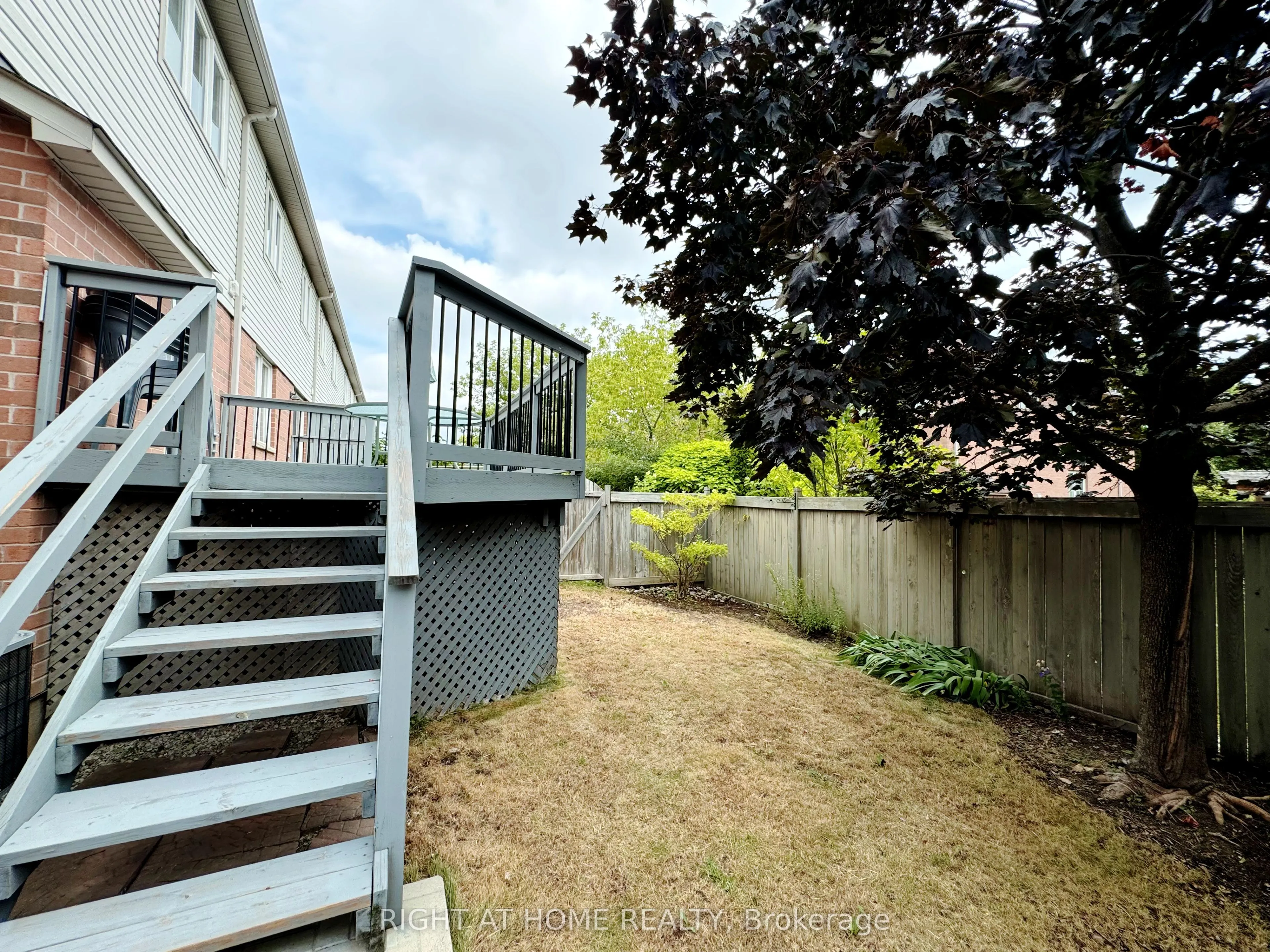 3063 Highbourne Crescent