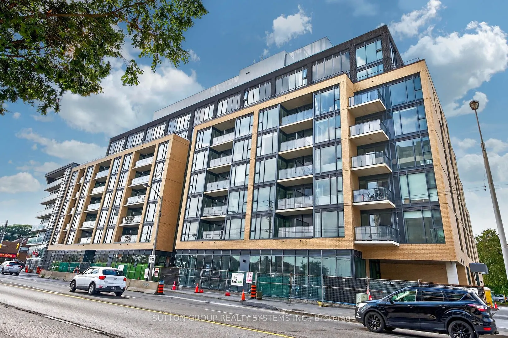 6 Chartwell Road, #324