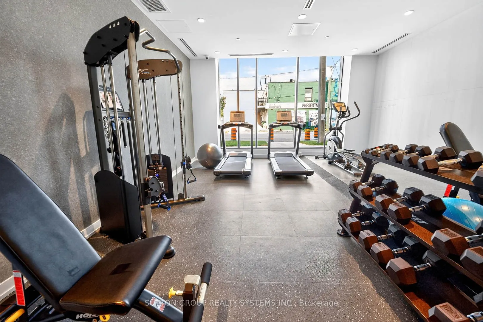 6 Chartwell Road, #324