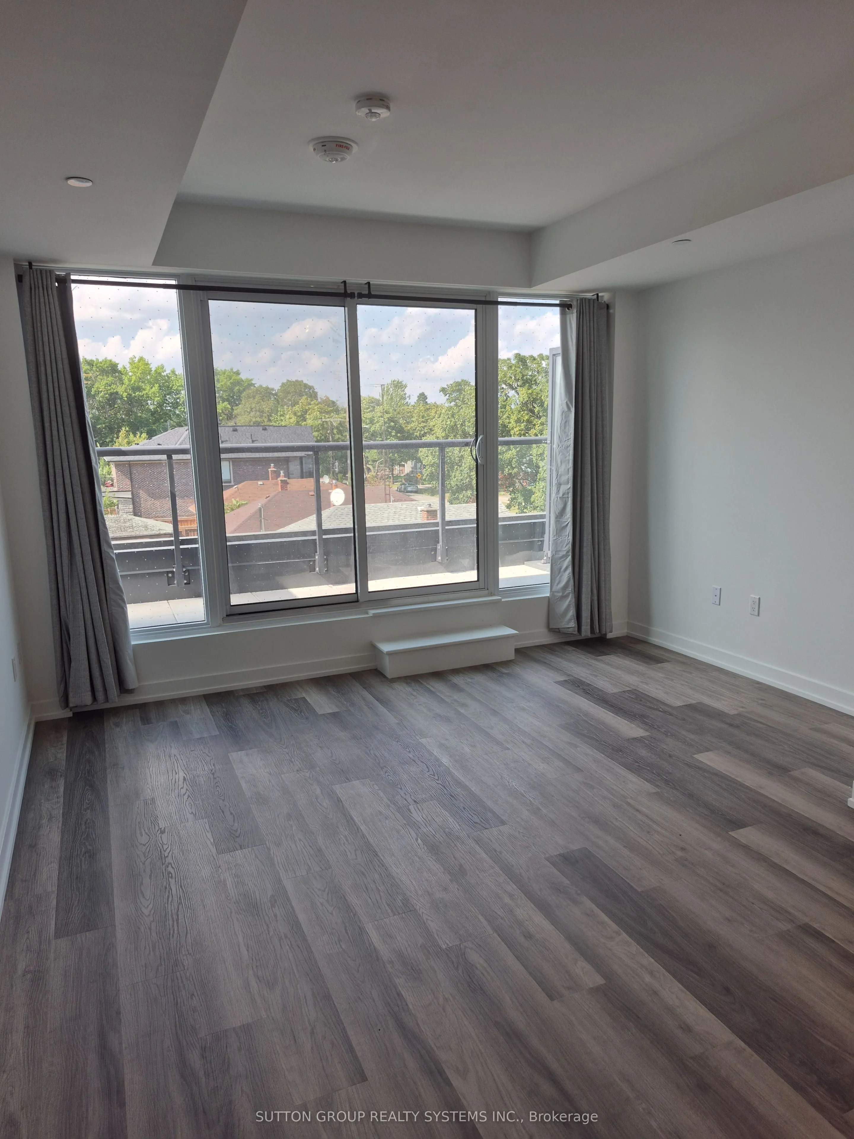 6 Chartwell Road, #324