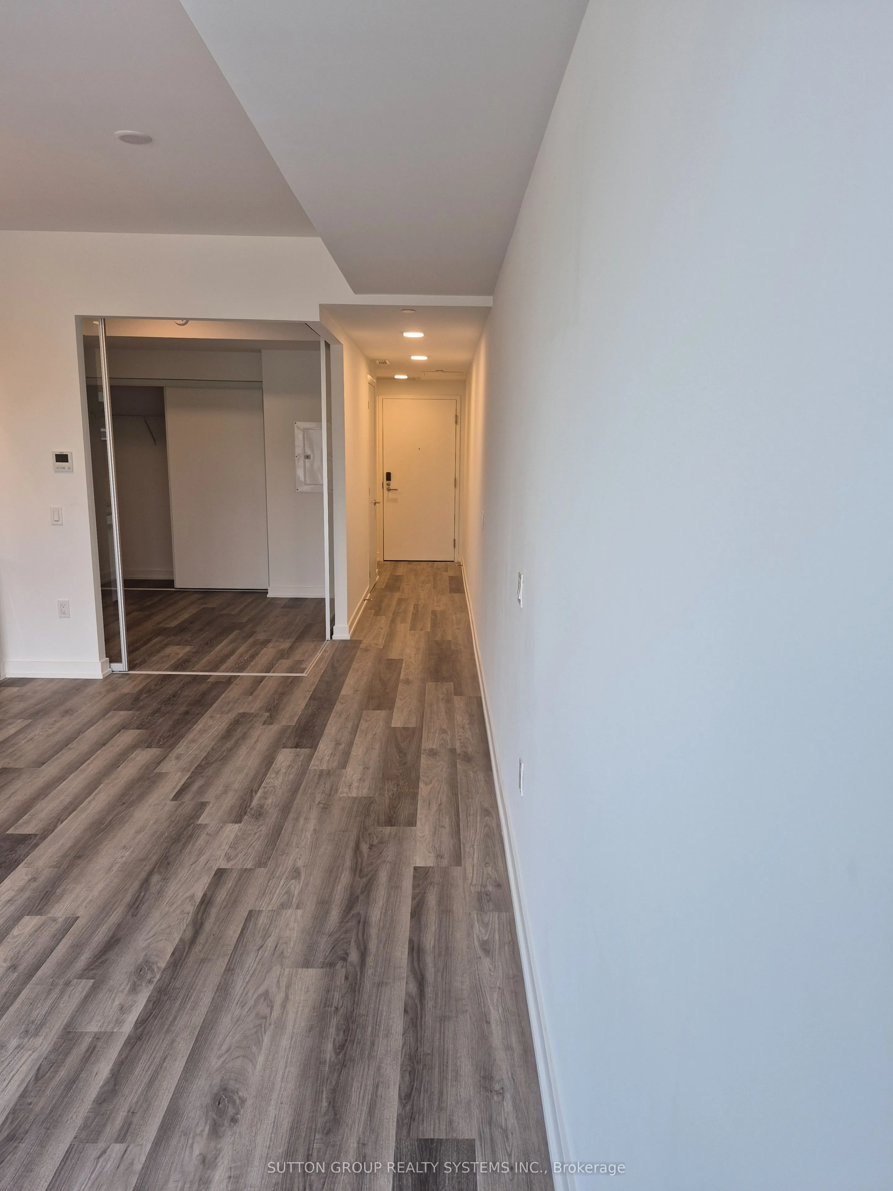 6 Chartwell Road, #324