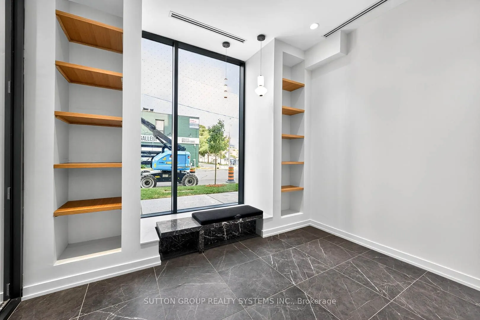 6 Chartwell Road, #324