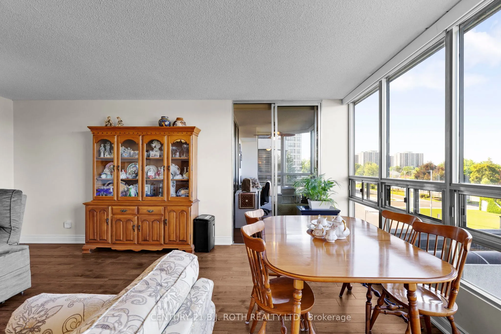 320 MILL Street S, #307