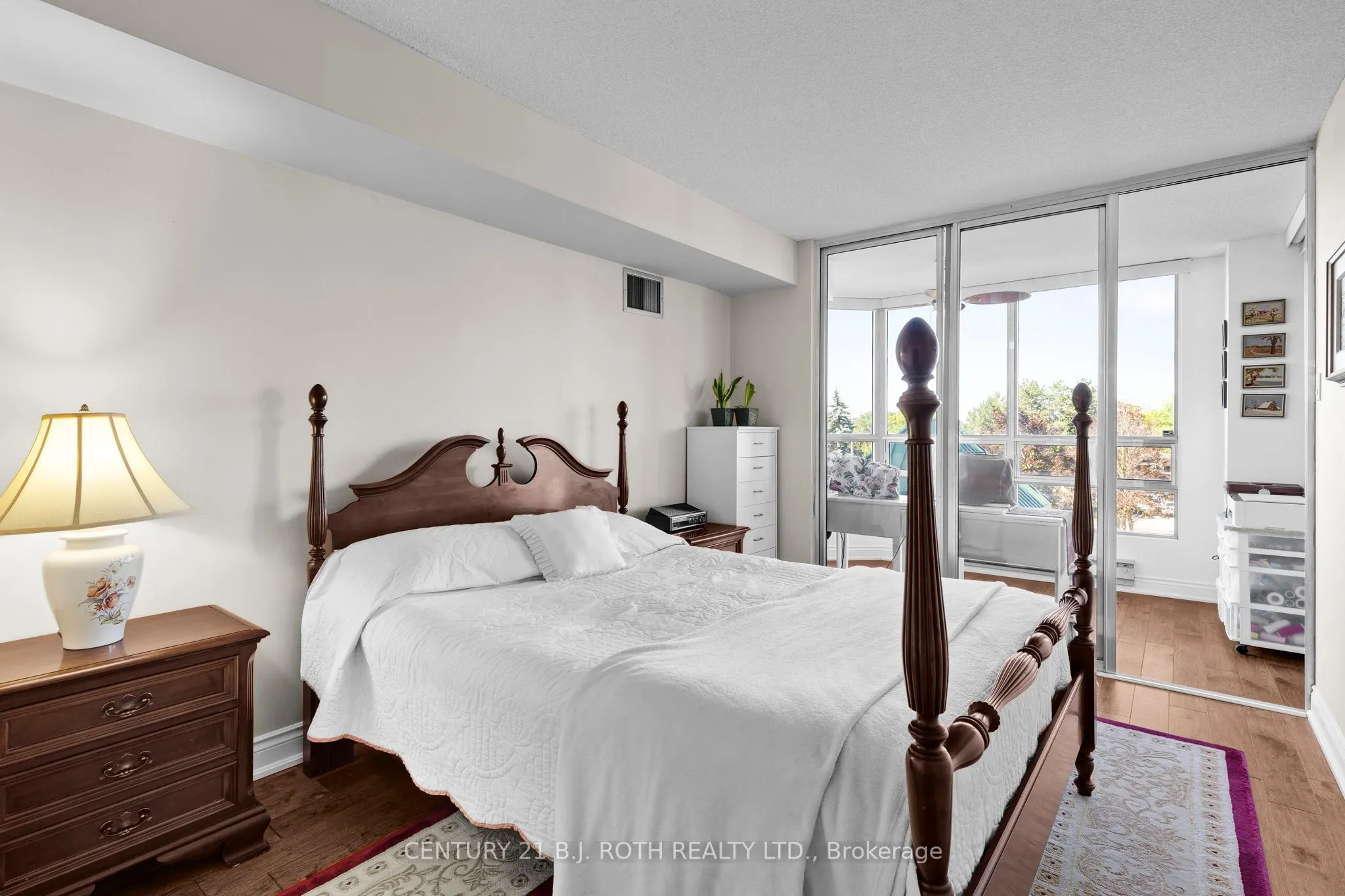 320 MILL Street S, #307