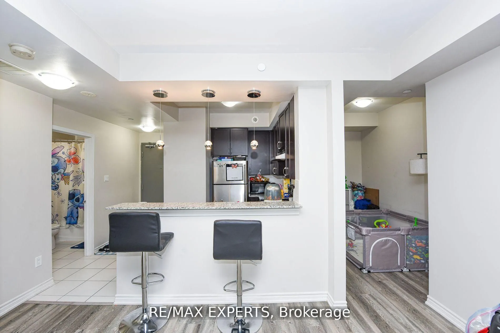 50 Sky Harbour Drive, #203