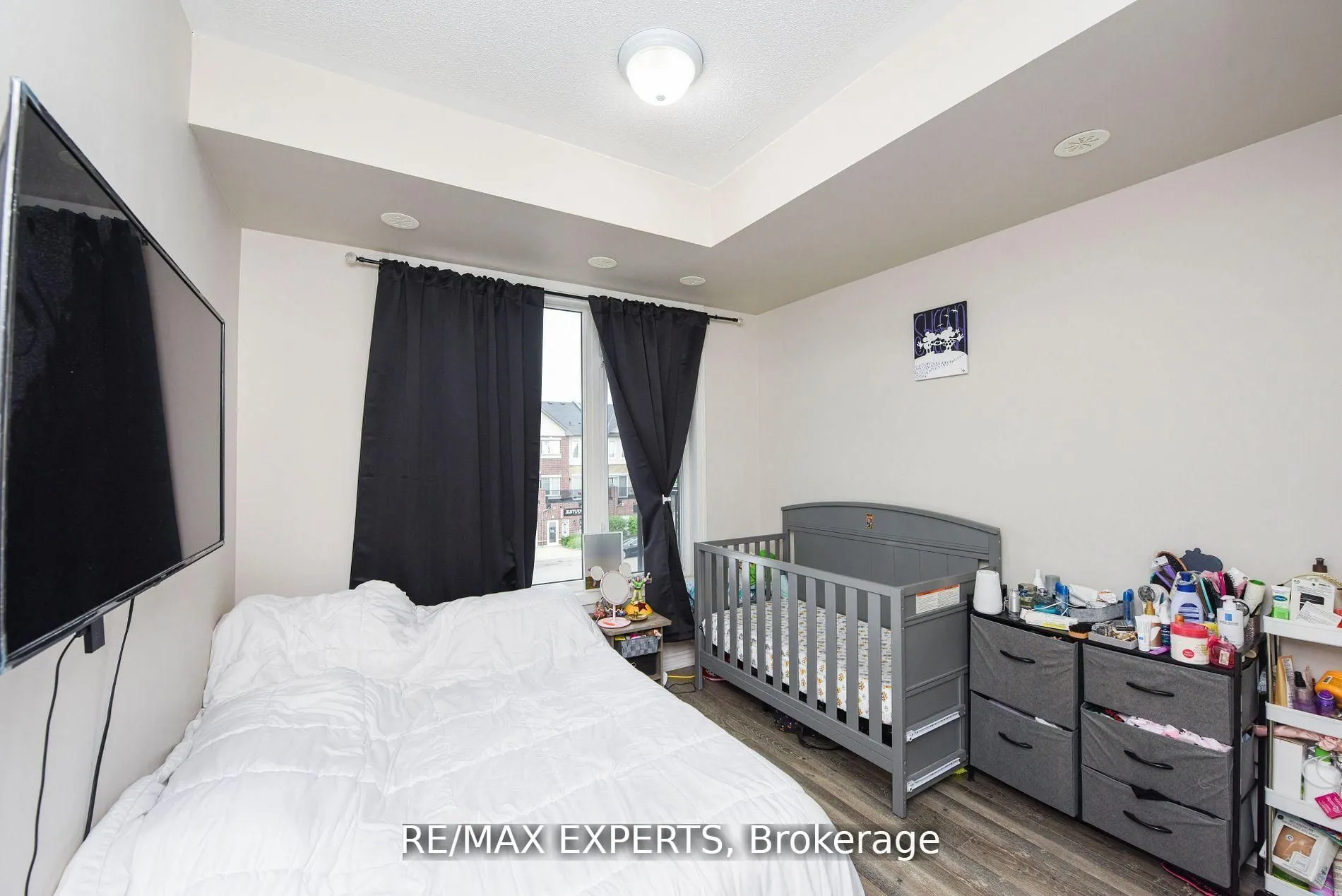 50 Sky Harbour Drive, #203