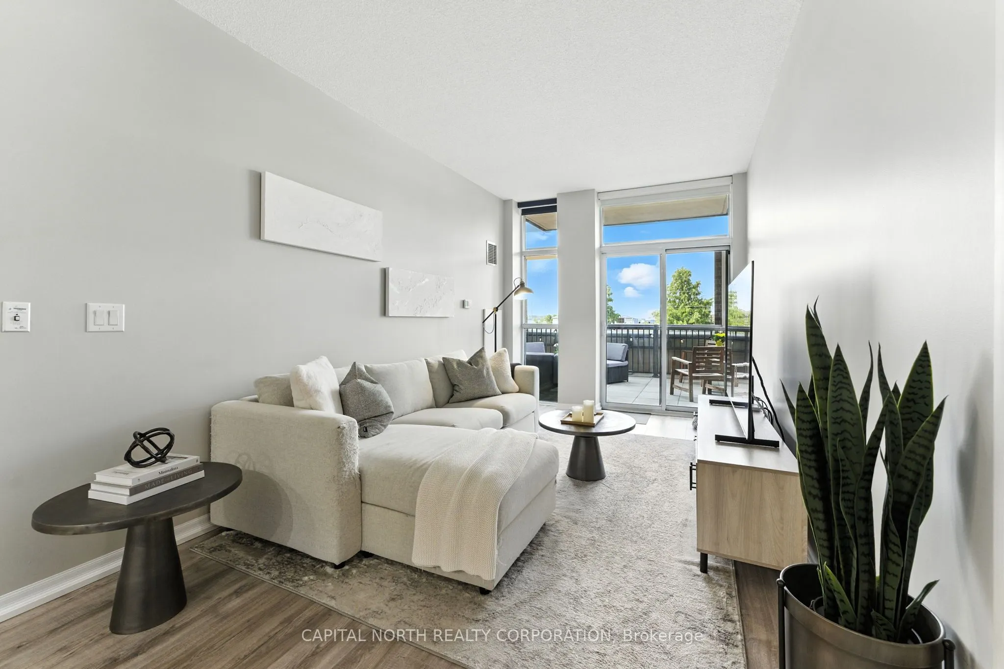 1940 Ironstone Drive, #213
