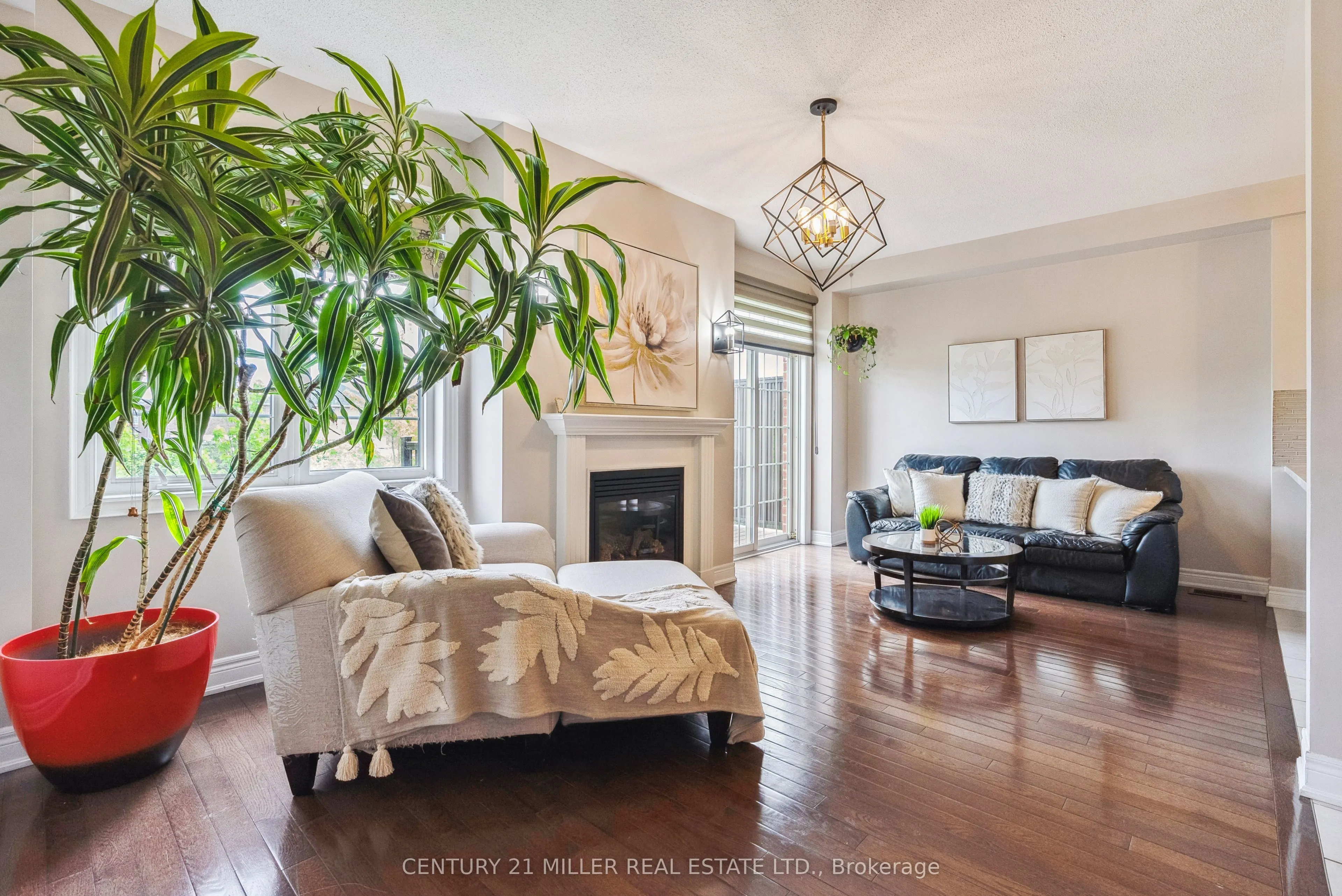 2139 FIDDLERS Way
