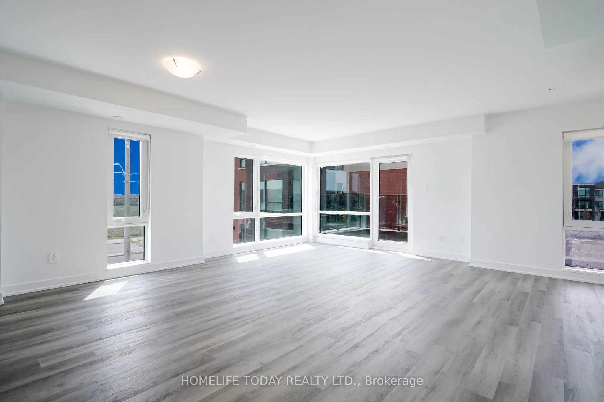 35 Romilly Avenue, #2