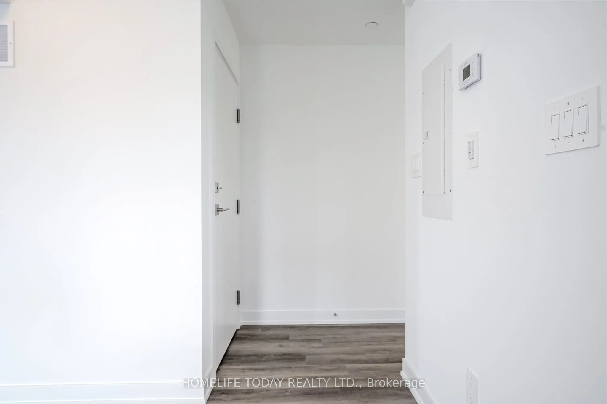 35 Romilly Avenue, #2