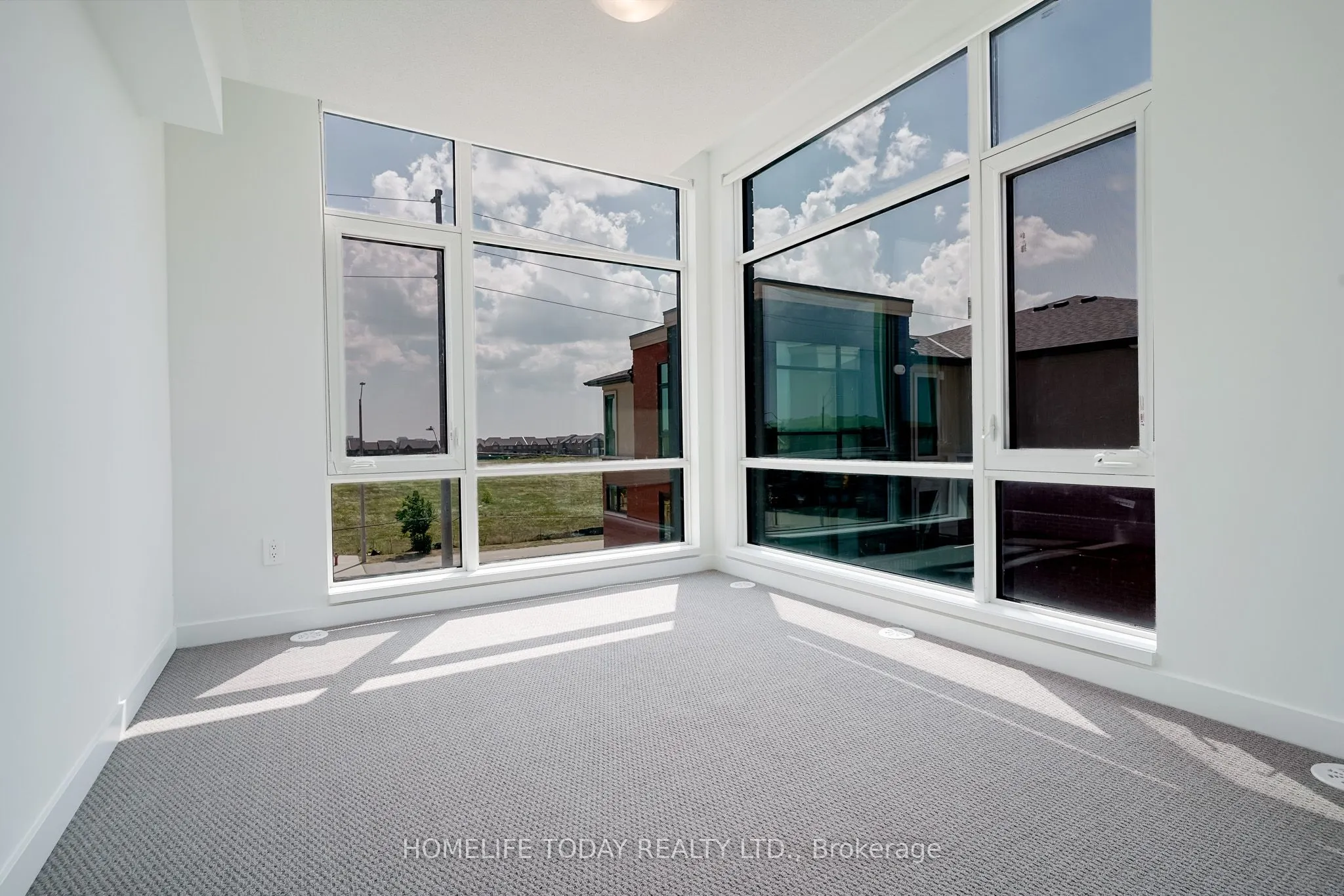 35 Romilly Avenue, #2