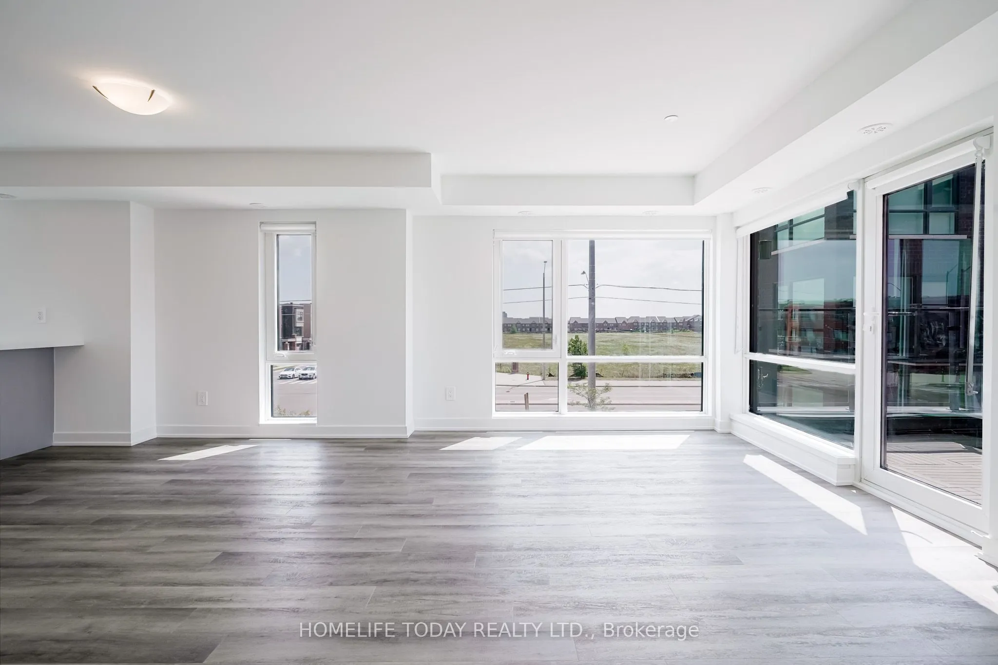 35 Romilly Avenue, #2