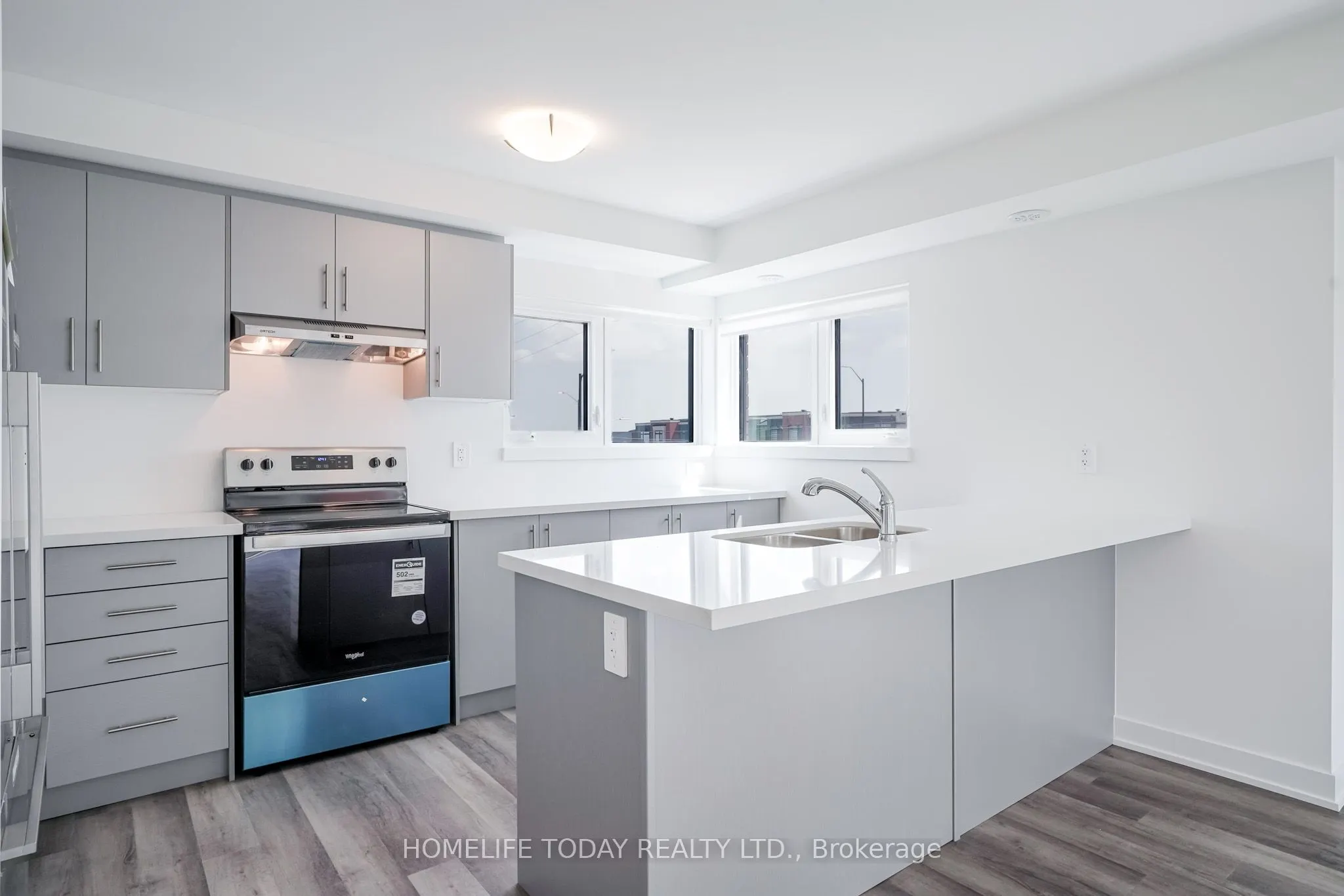 35 Romilly Avenue, #2