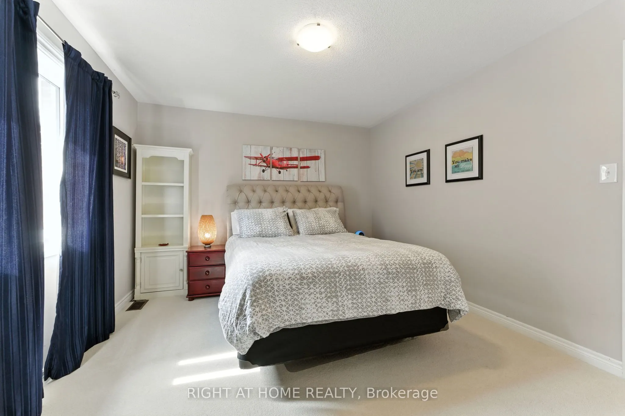 2465 Whistling Springs Crescent