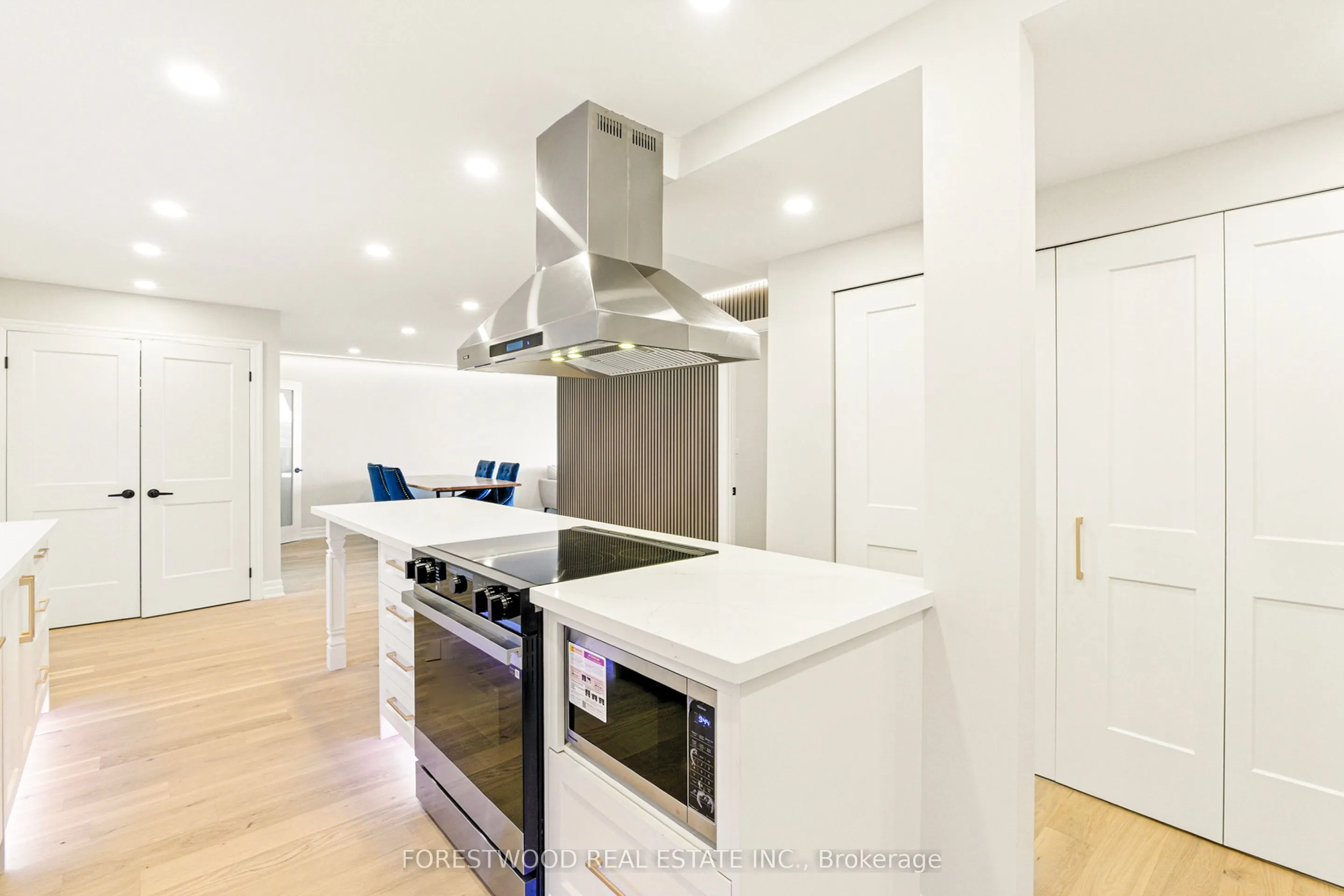 299 Mill Road, #706