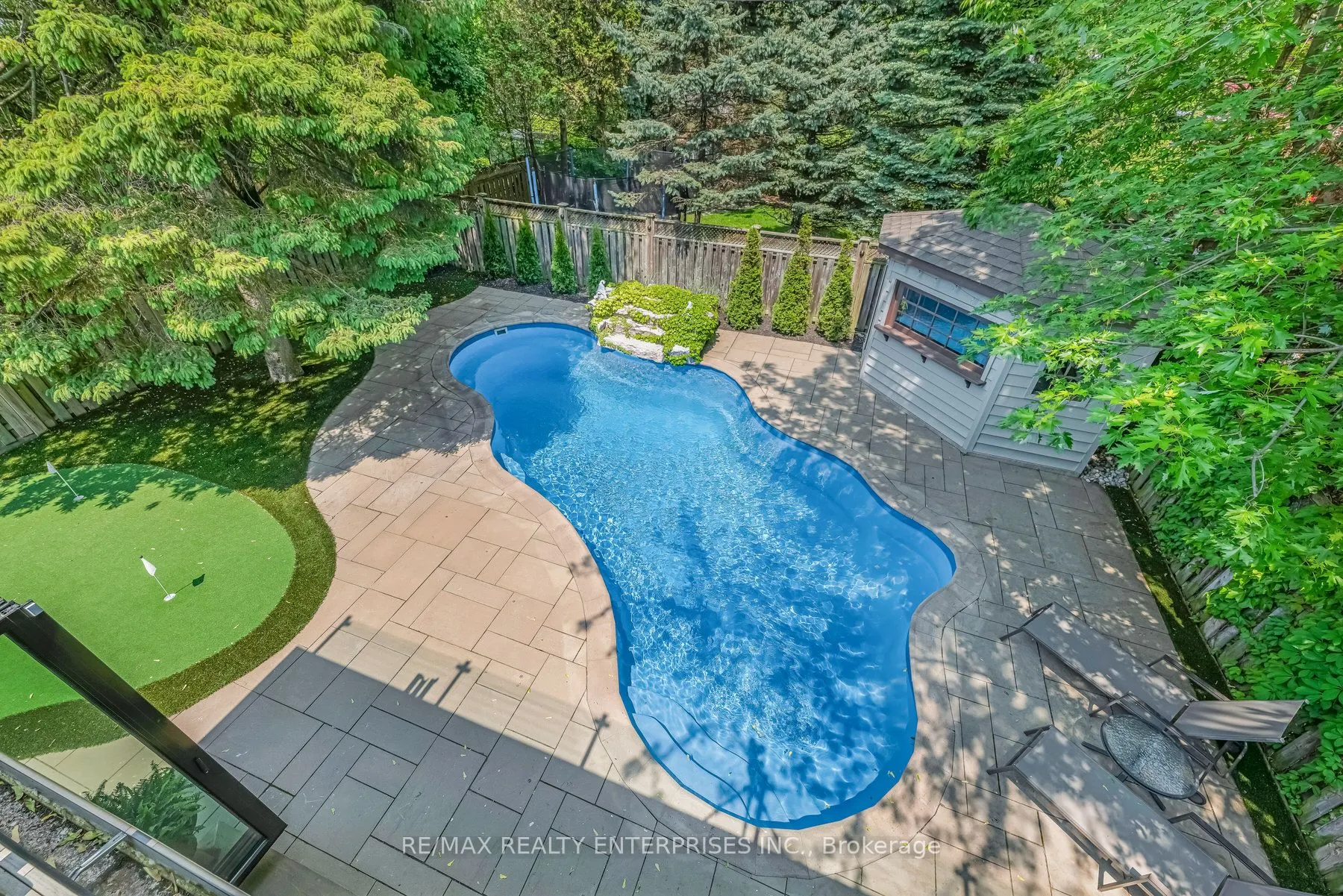 17 Wenonah Drive