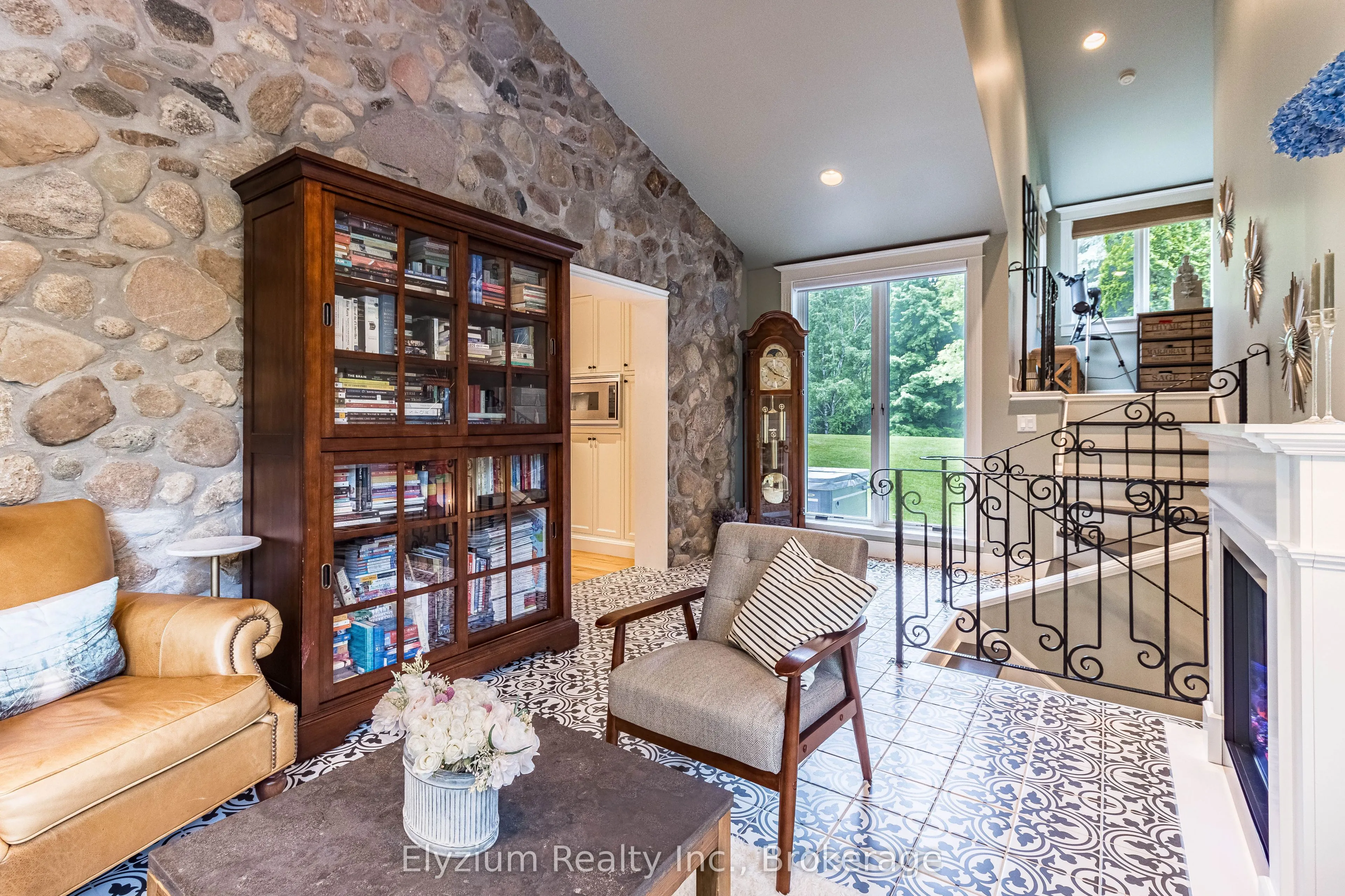 27 Cedar Drive