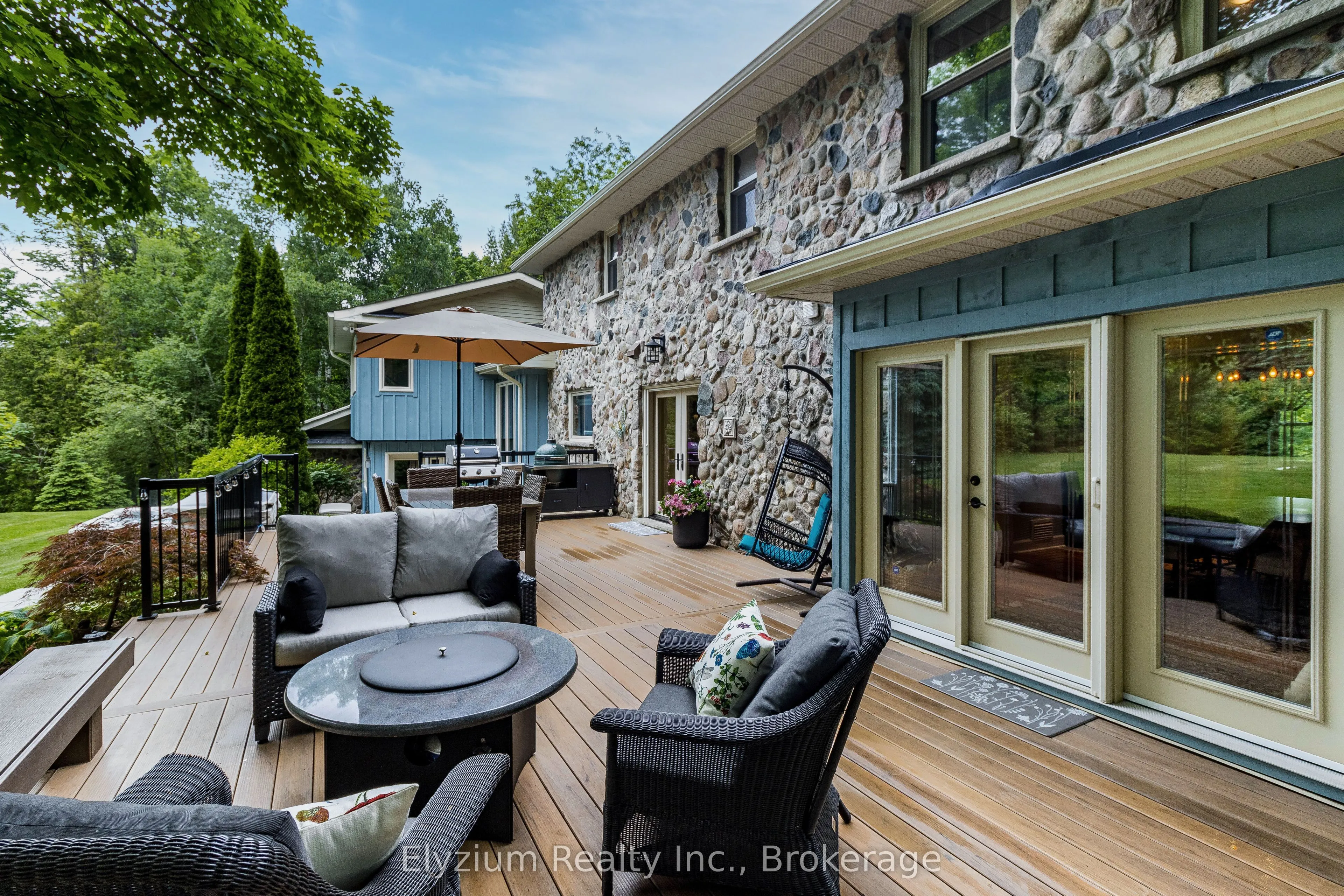 27 Cedar Drive