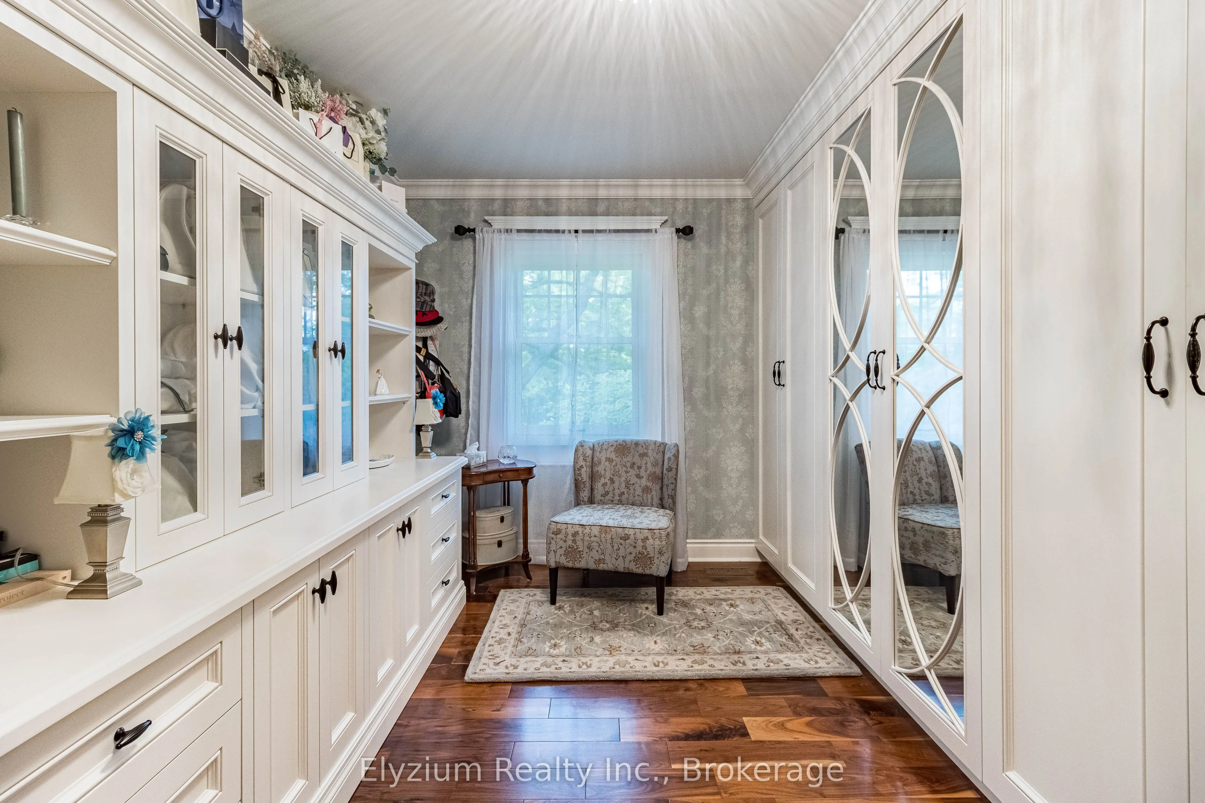 27 Cedar Drive