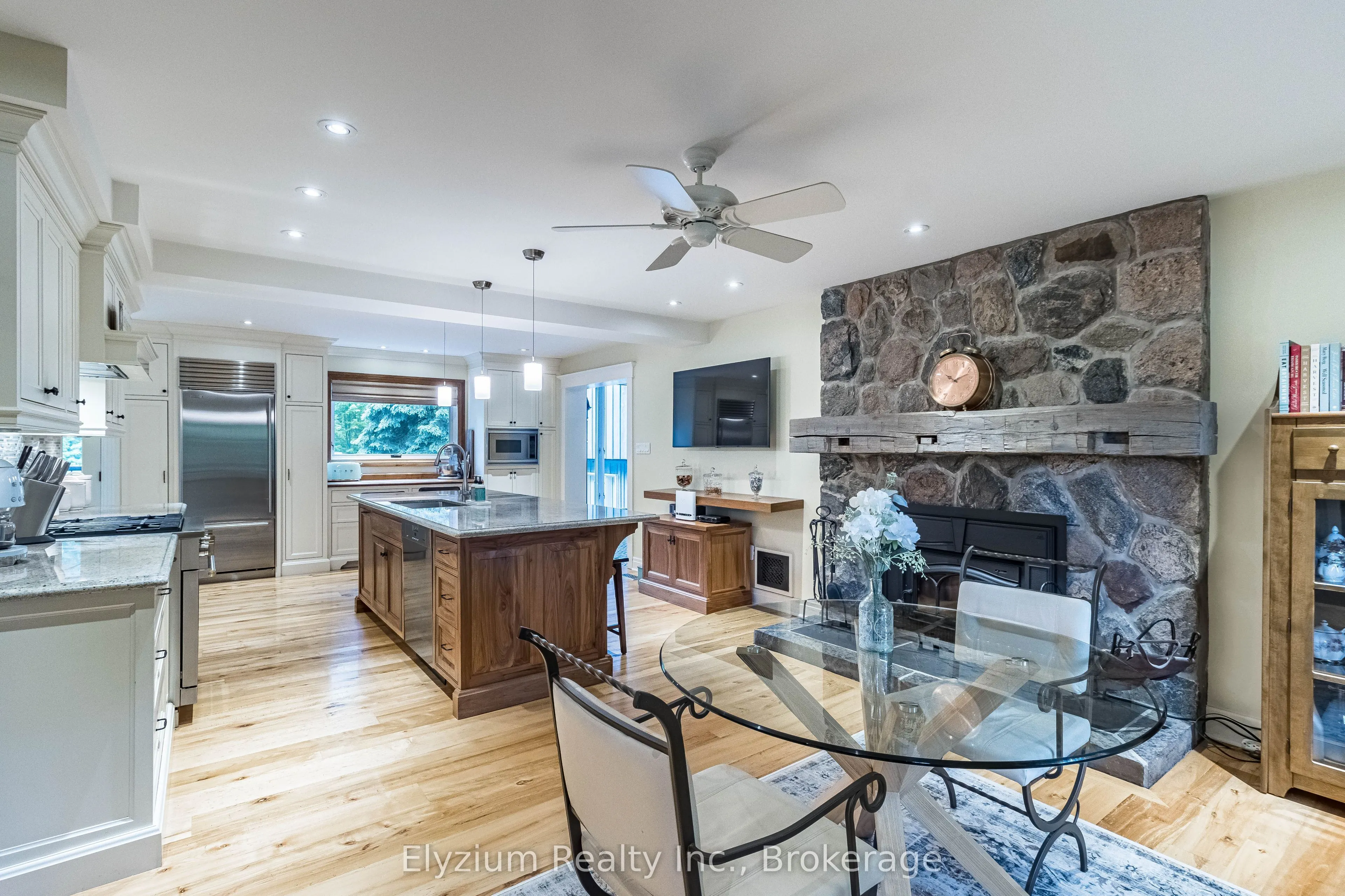 27 Cedar Drive