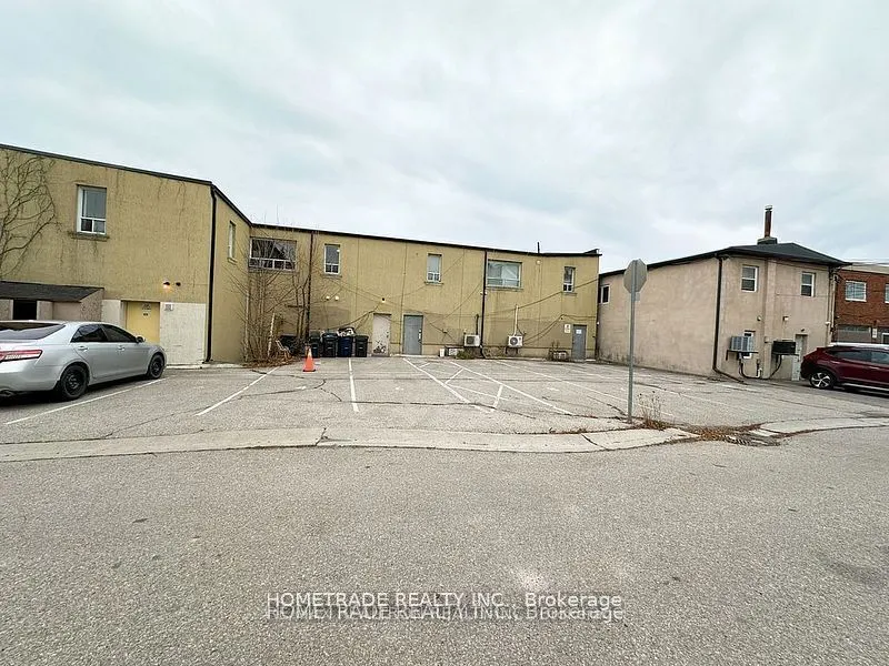 3428 Lake Shore Boulevard W