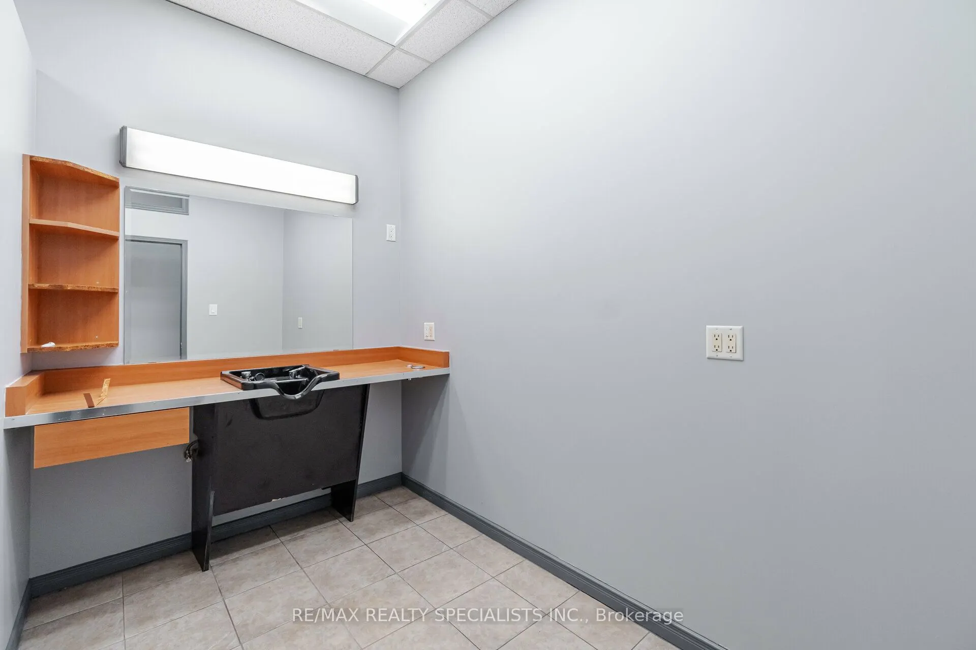 5160 Explorer Drive E, #10