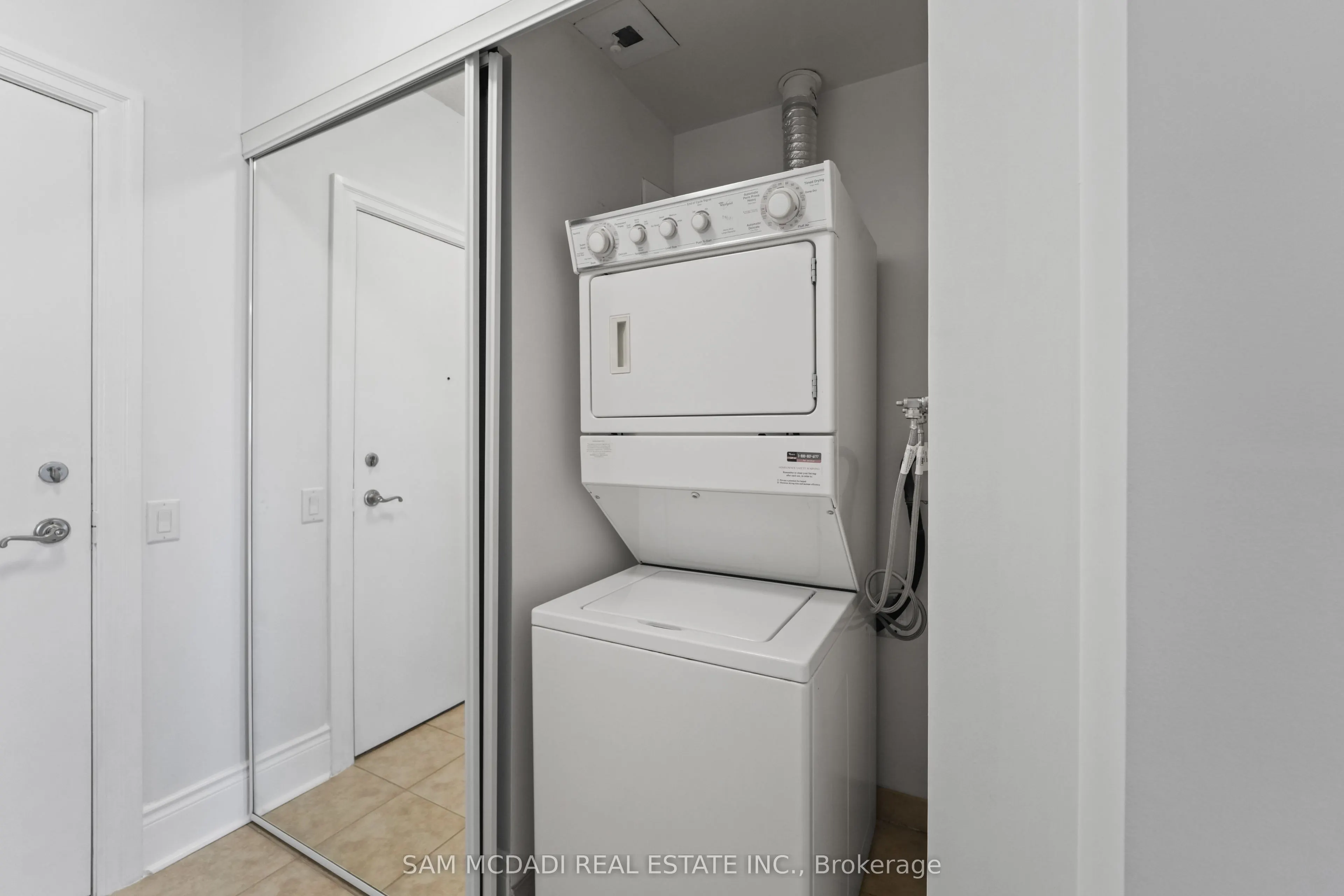 5229 Dundas Street W, #2002