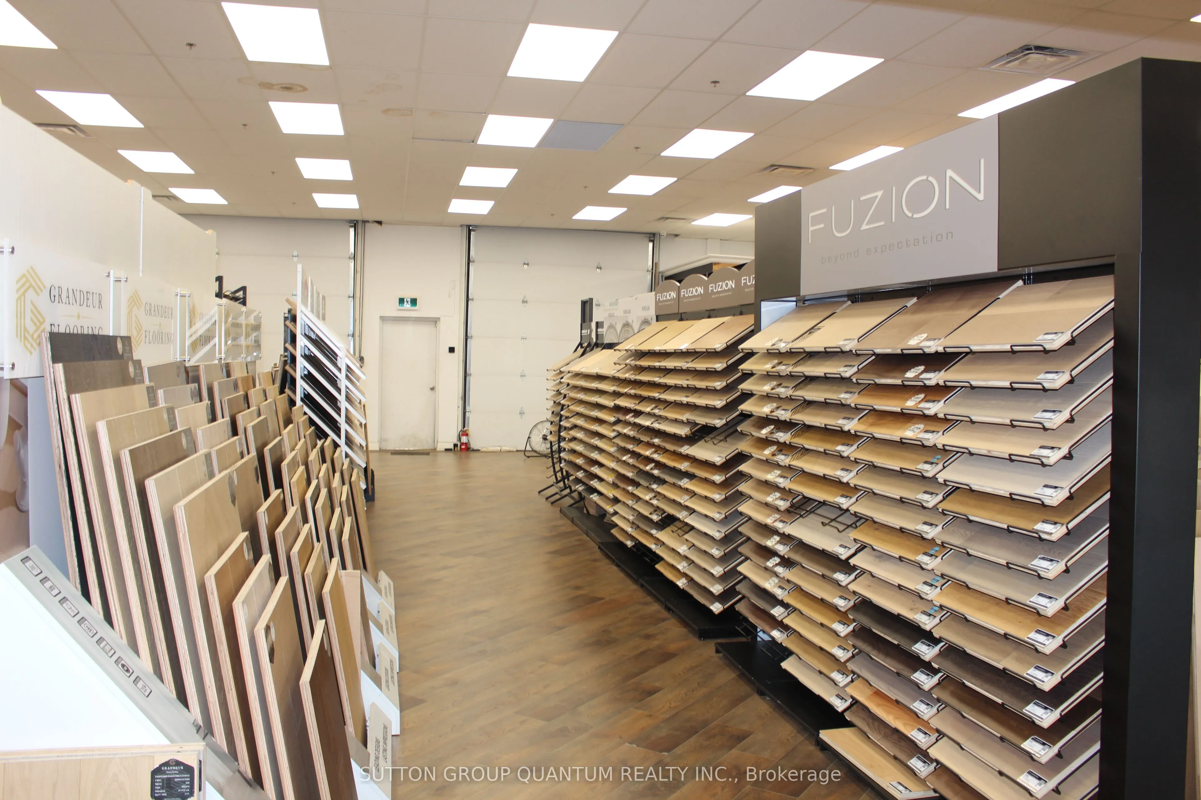 2359 Royal Windsor Drive, #29