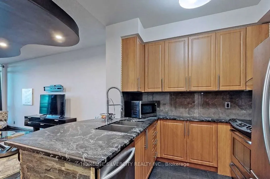 235 Sherway Gardens, #411