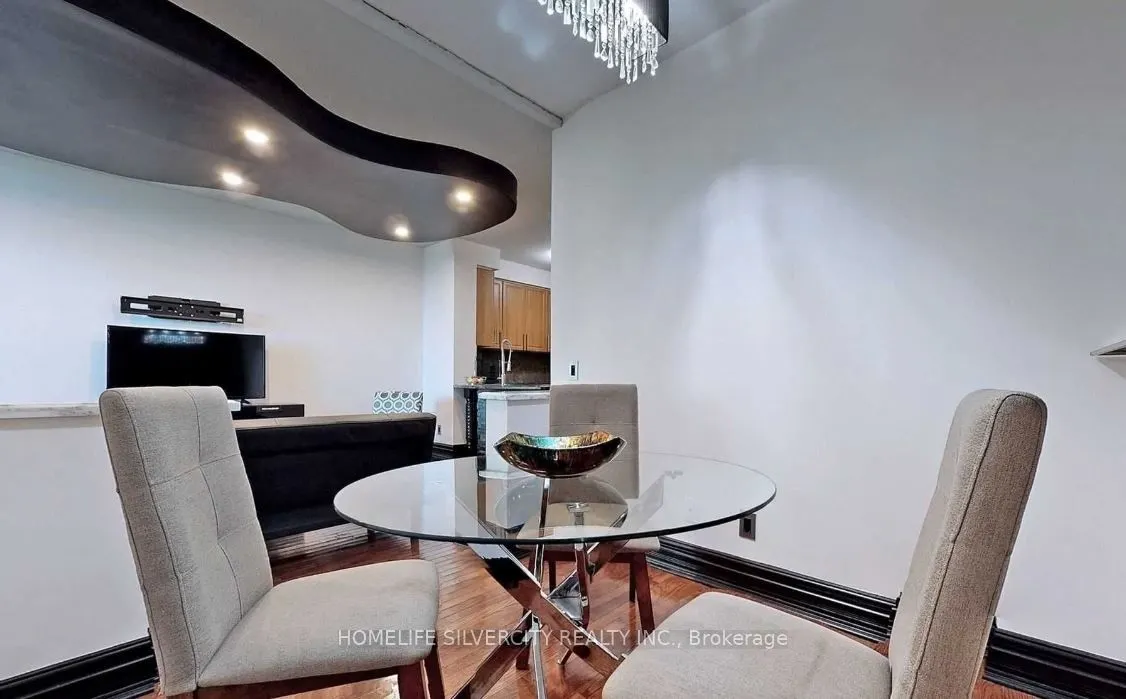 235 Sherway Gardens, #411