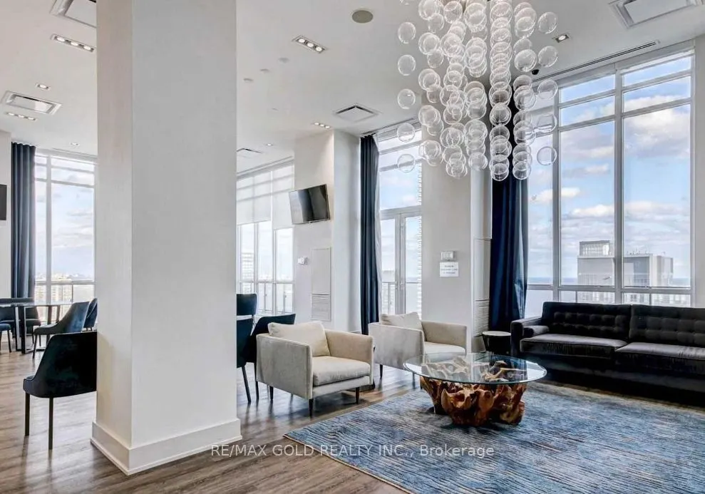 10 Park Lawn Road, #2309