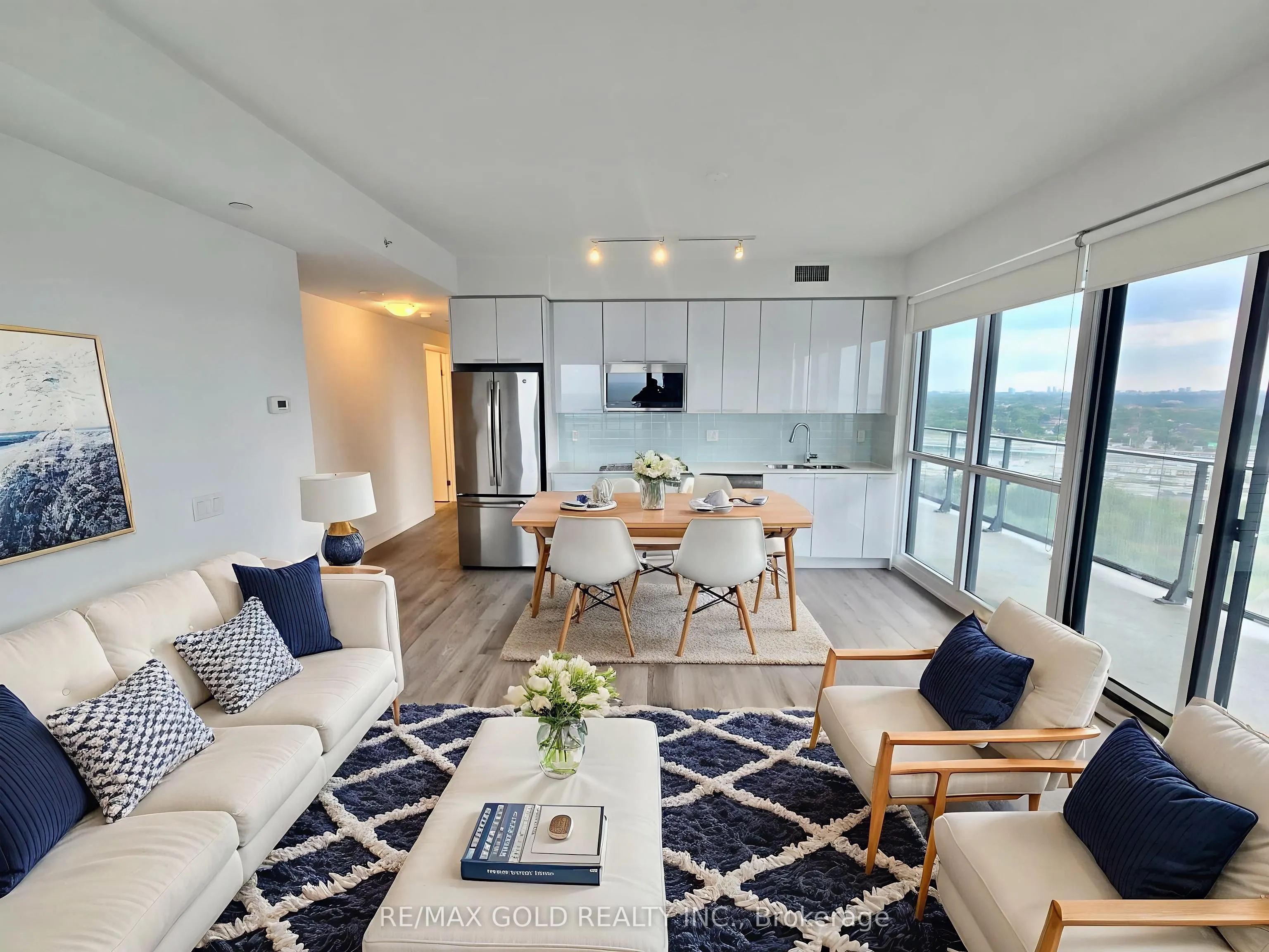 10 Park Lawn Road, #2309