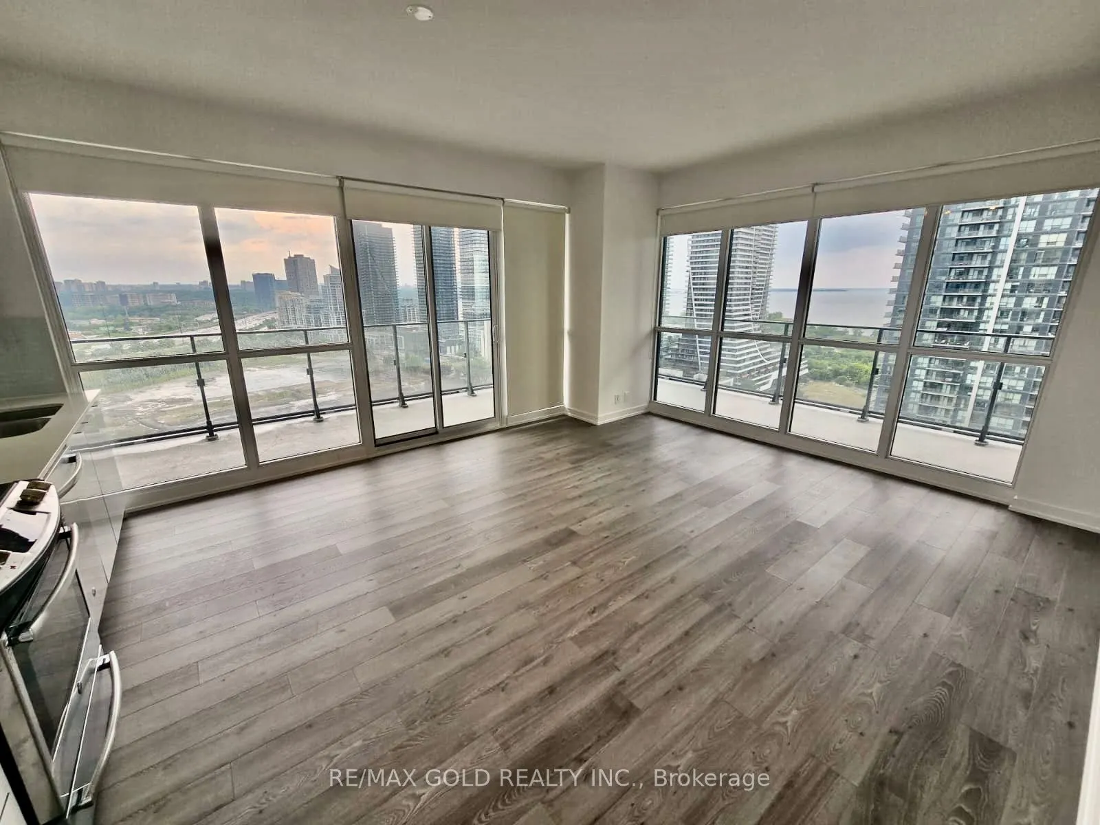 10 Park Lawn Road, #2309