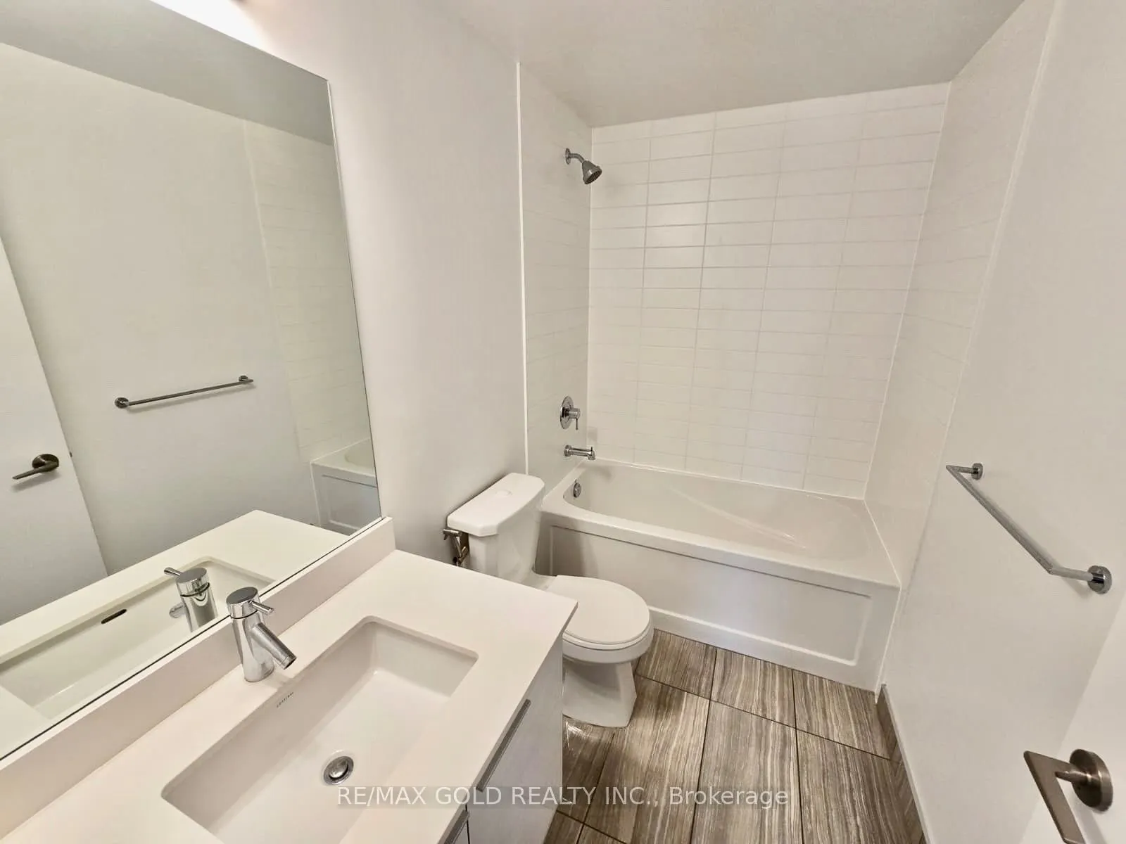 10 Park Lawn Road, #2309