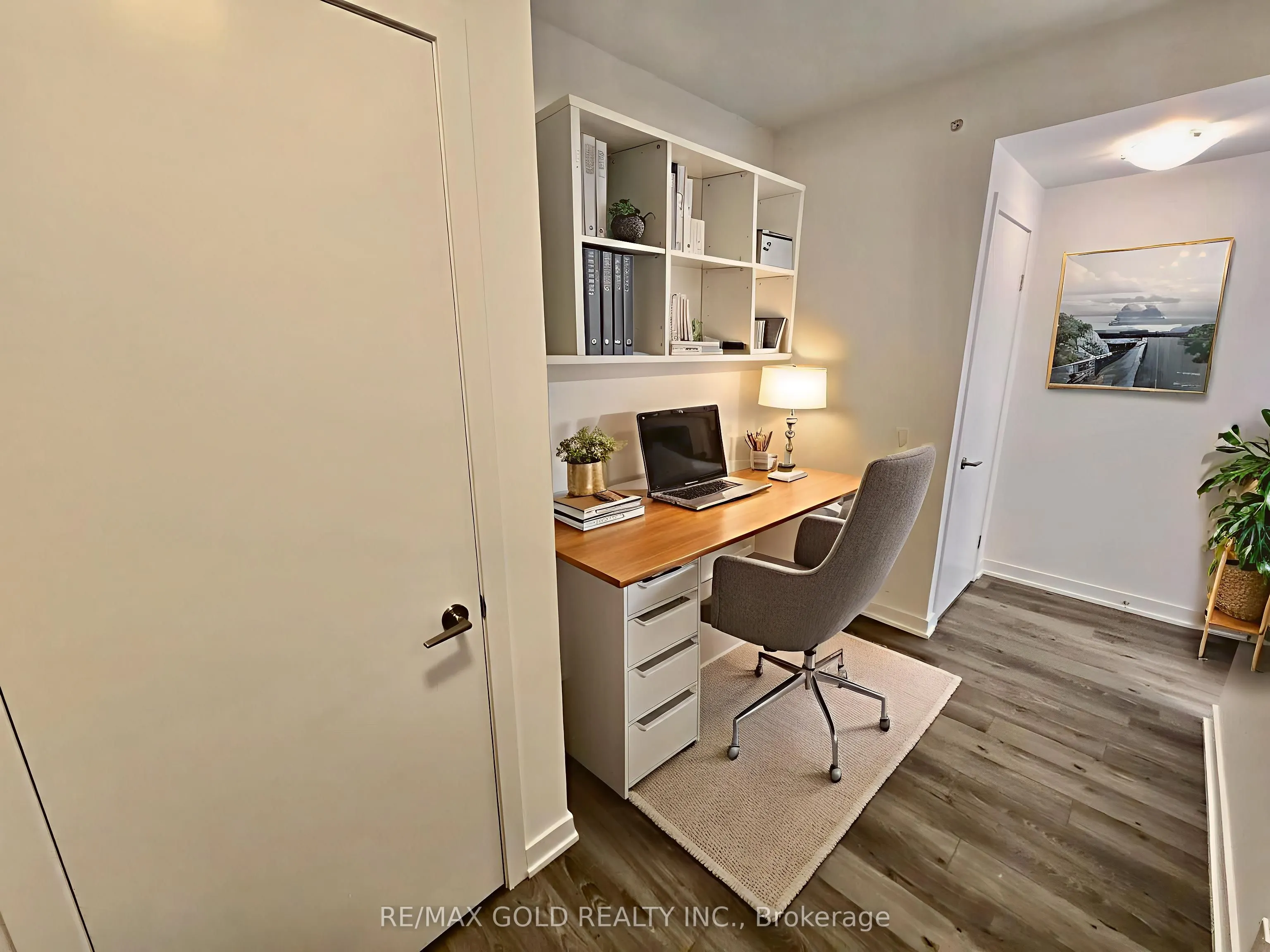 10 Park Lawn Road, #2309