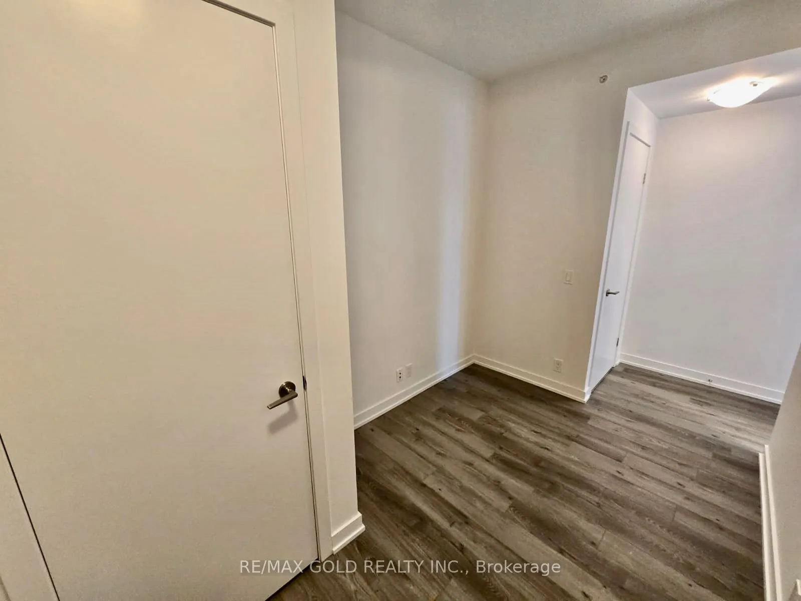10 Park Lawn Road, #2309