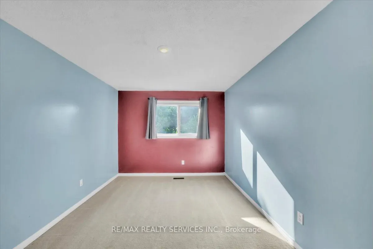 19 Blossom Avenue