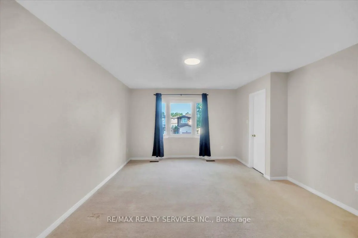 19 Blossom Avenue