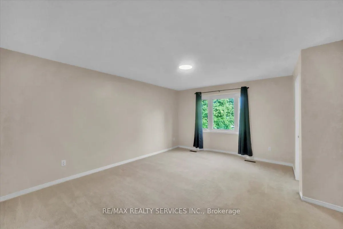 19 Blossom Avenue