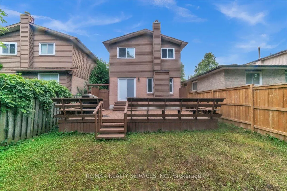 19 Blossom Avenue
