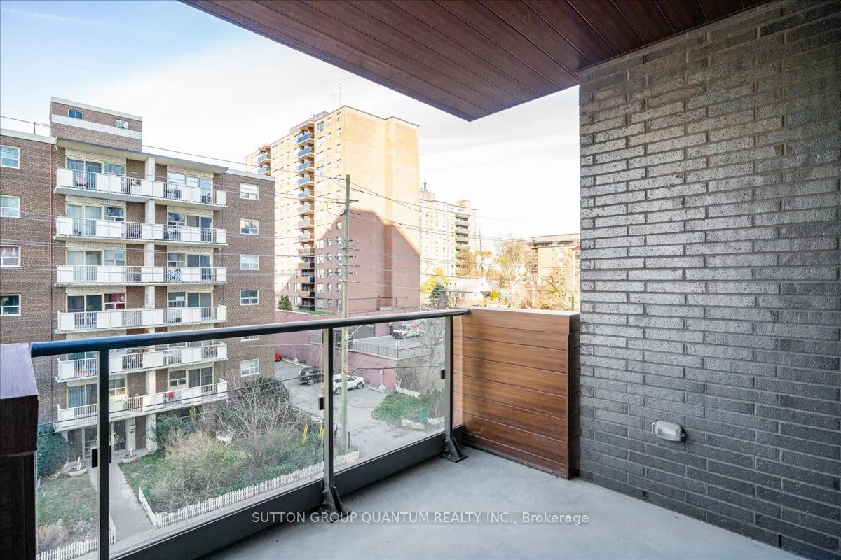 21 Park Street E, #315