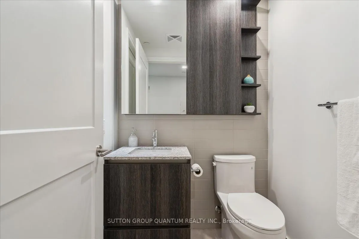 21 Park Street E, #315