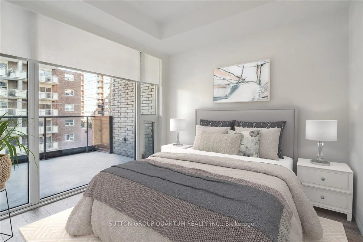 21 Park Street E, #315
