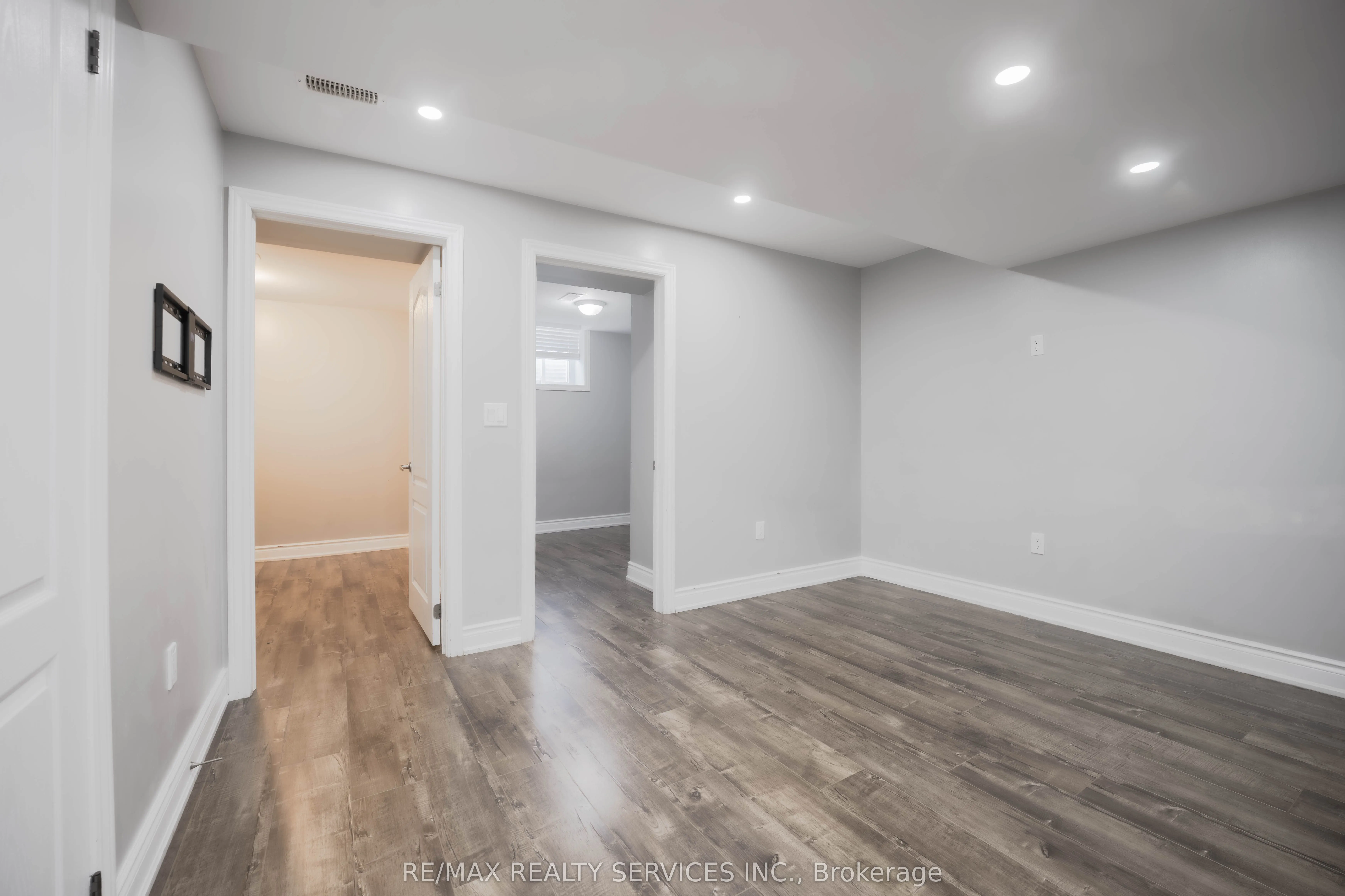 15 Ebury Drive