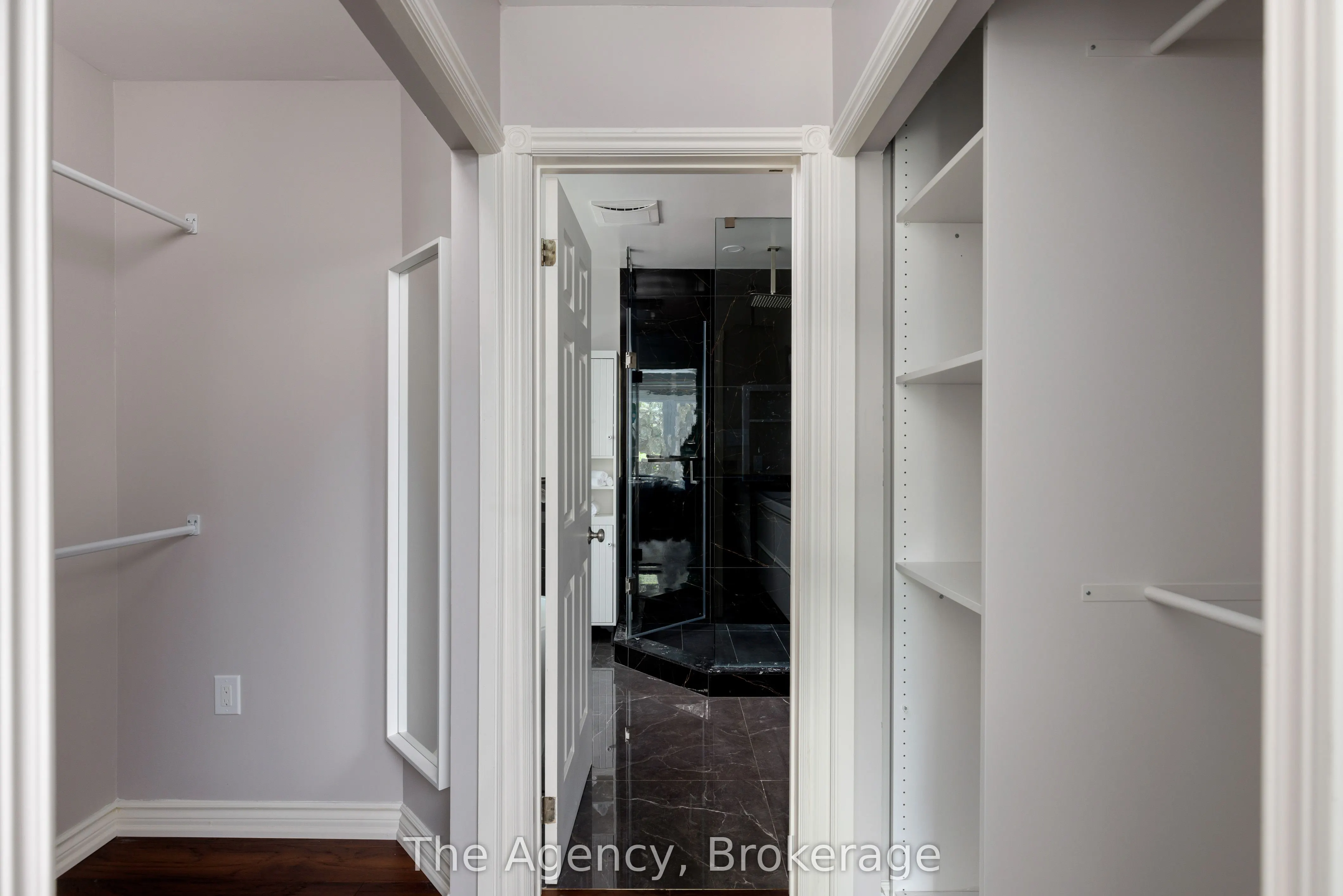 262 Mary Street