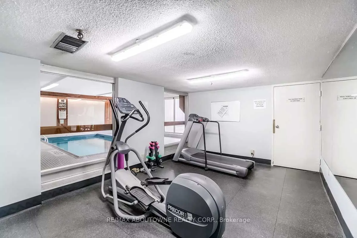 20 Speers Road, #903
